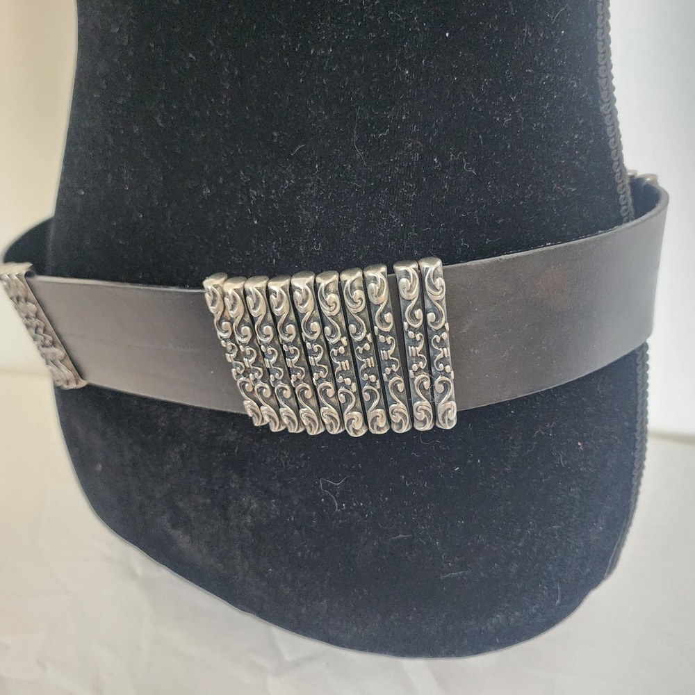 Albatros Made In Italy Wide Leather Belt Black Metal Embellishments 2" 32" - Picture 3 of 10